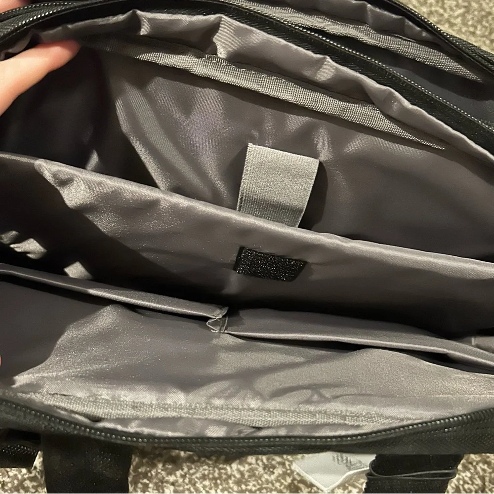 Heritage work bag with laptop sleeve and pockets